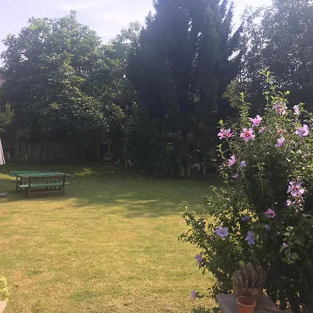 Carla Nocleg ze śniadaniem 3*