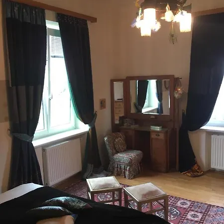 Nocleg ze śniadaniem Carla 3*