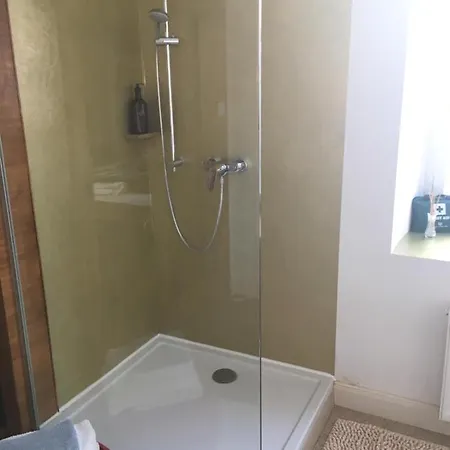 Carla Nocleg ze śniadaniem 3*