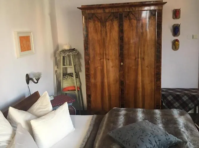 فندق مبيت وإفطار Carla